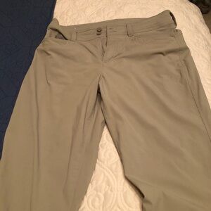Womens Eddie Bauer travel pants
